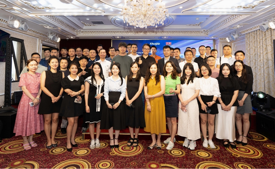 Ruijie Ignites Partner Growth with Focus on Diverse Innovation at Vietnam Summit
